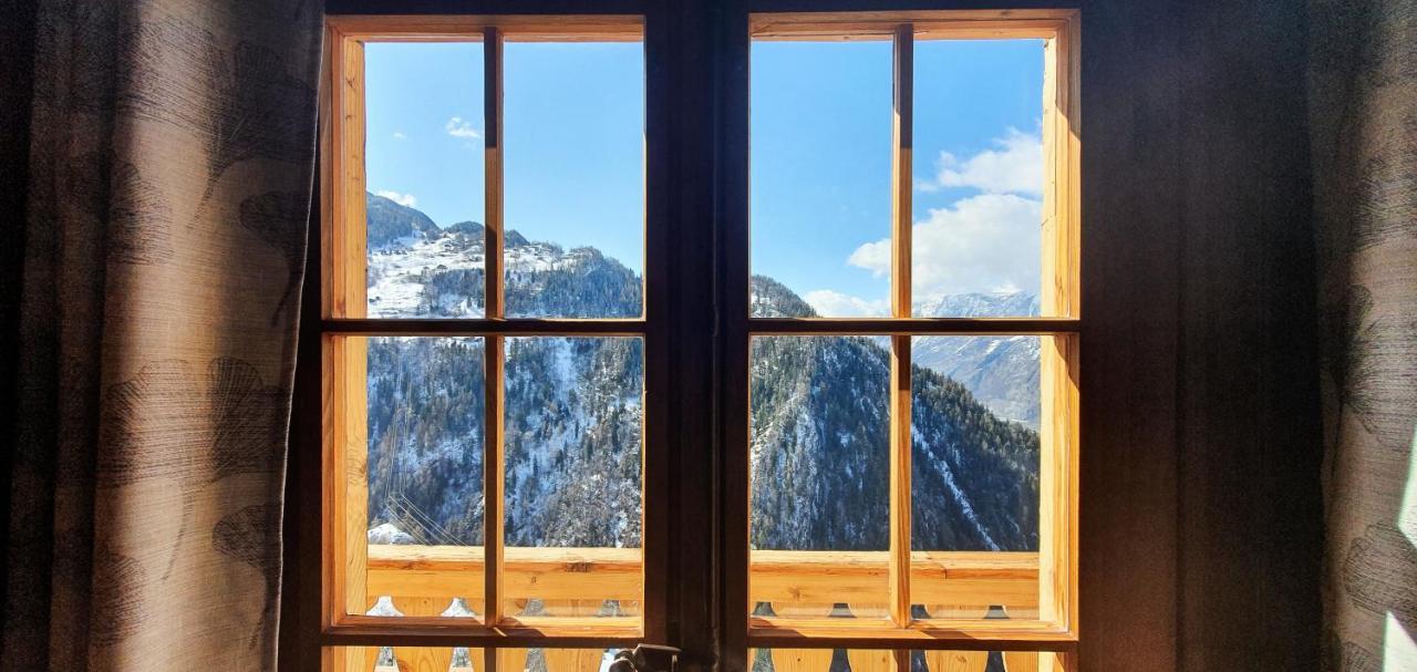 Auberge Le Mont-Gele Iserables Exterior foto